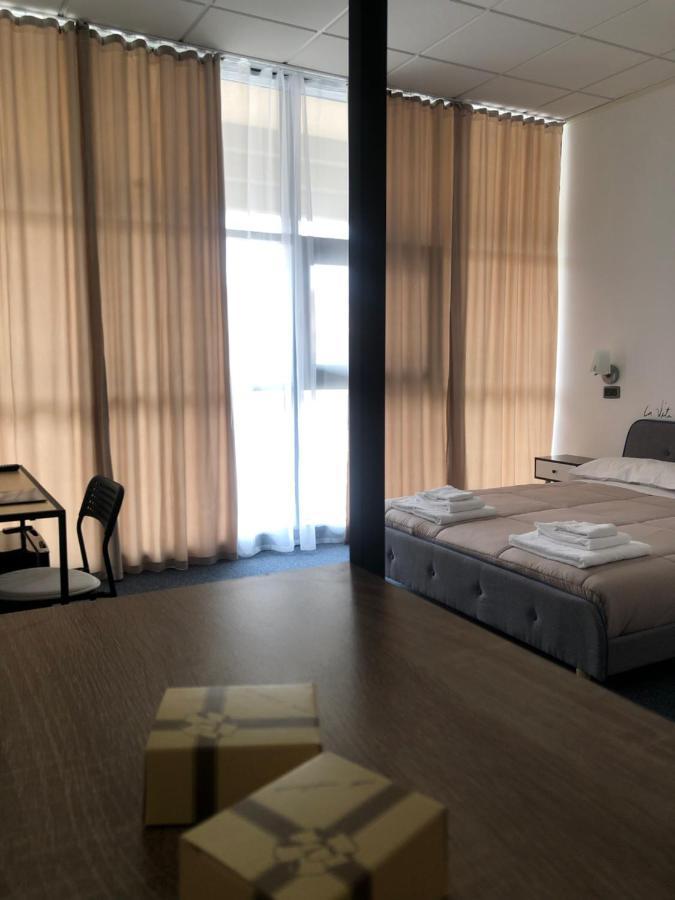 Hotel Domus Cerreto dʼEsi Extérieur photo